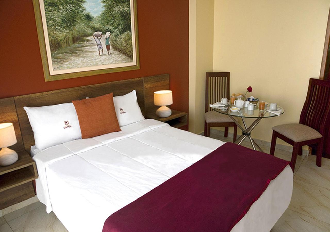 Hotel Central Trujillo Dış mekan fotoğraf